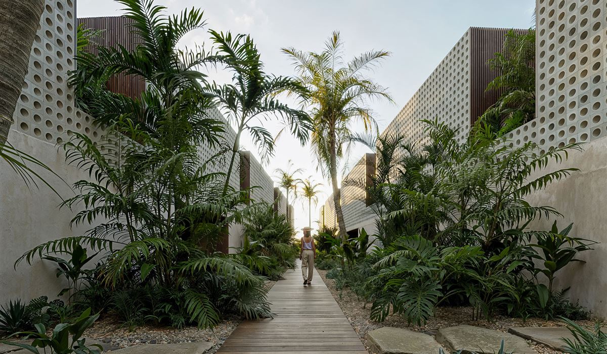 The walkway between the villas